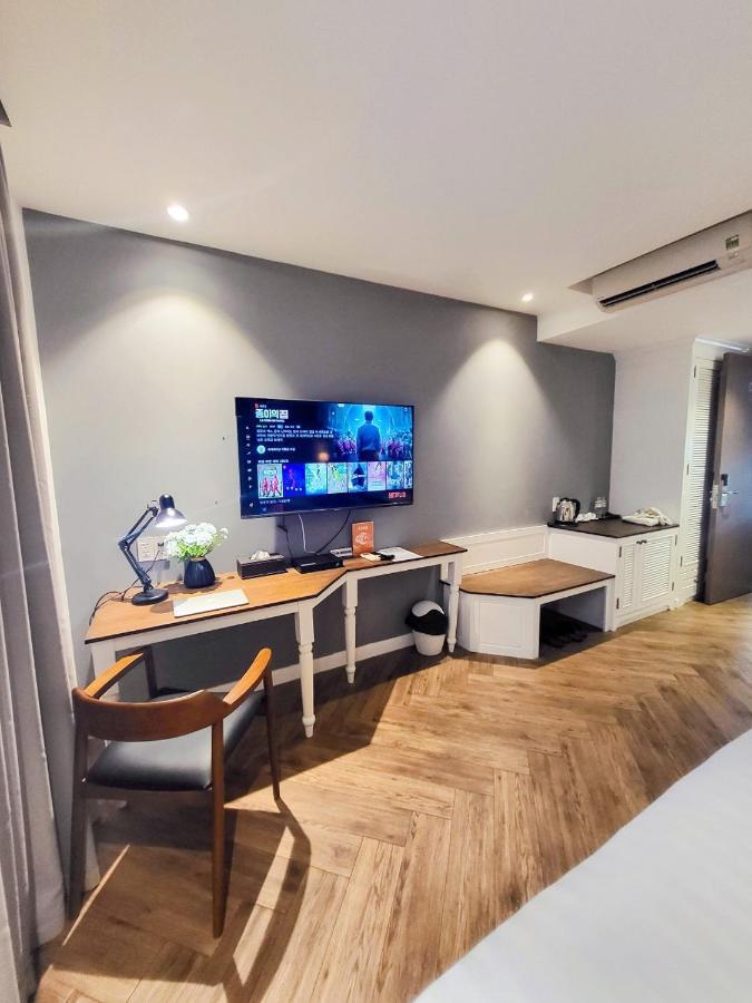 Thao Trang Laluxe Hotel Phu My Hung Bandar Ho Chi Minh Luaran gambar